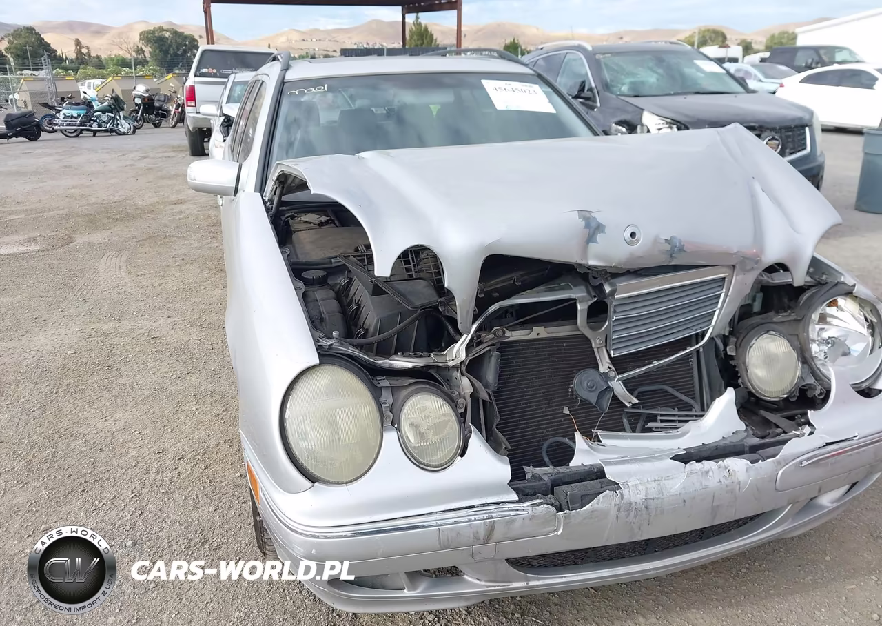 2000 Mercedes-Benz E 320 VIN:WDBJH65J9YB056292 - 12