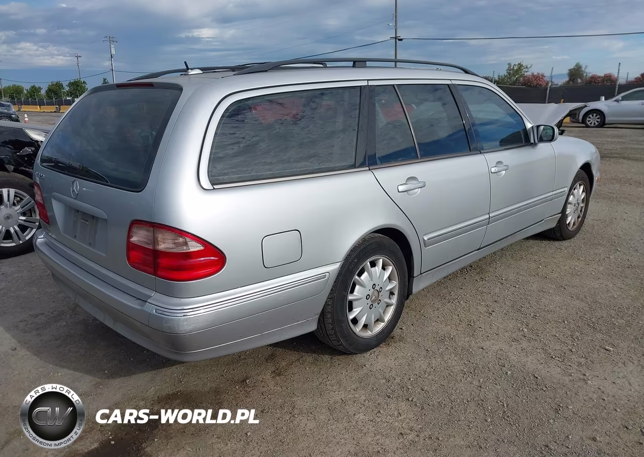 2000 Mercedes-Benz E 320 VIN:WDBJH65J9YB056292 - 4