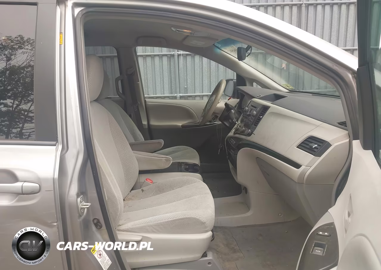 2012 Toyota Sienna Le V6 8 Passenger VIN:5TDKK3DC2CS250608 - 5