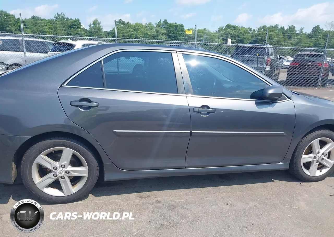 2013 Toyota Camry Se VIN:4T1BF1FK9DU216834 - 14
