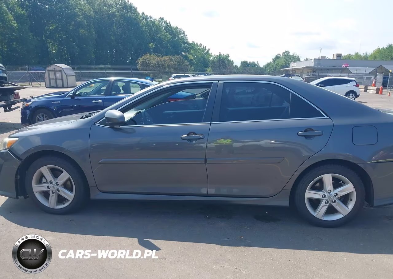 2013 Toyota Camry Se VIN:4T1BF1FK9DU216834 - 15