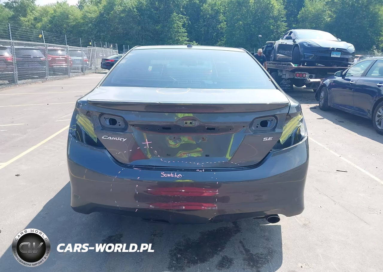 2013 Toyota Camry Se VIN:4T1BF1FK9DU216834 - 17