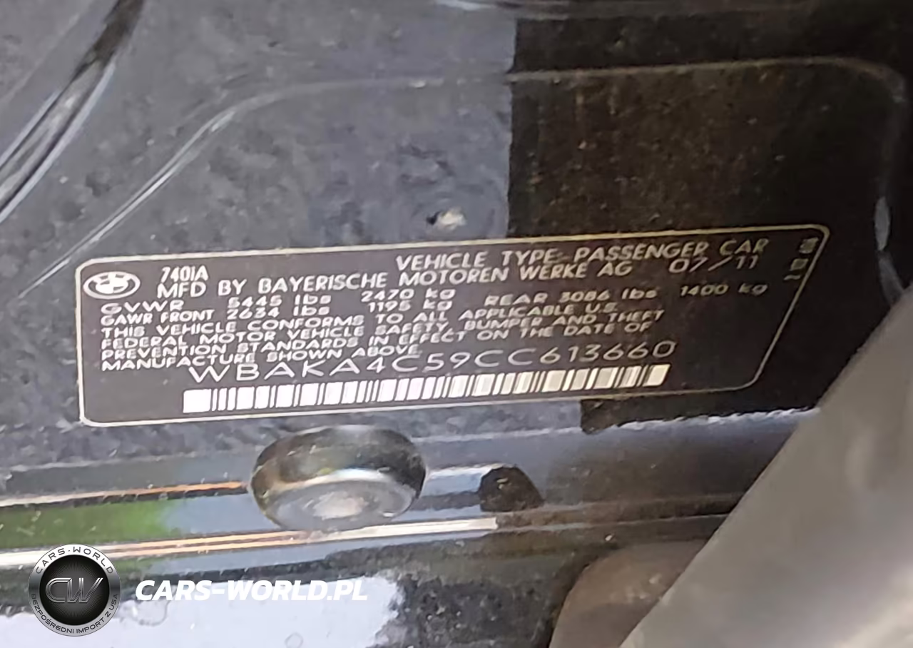 2012 BMW 740I VIN:WBAKA4C59CC613660 - 9