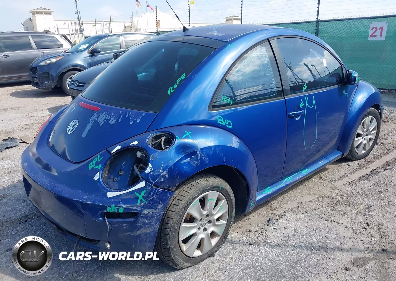 2008 Volkswagen New Beetle S VIN:3VWPW31C78M513906 - 4