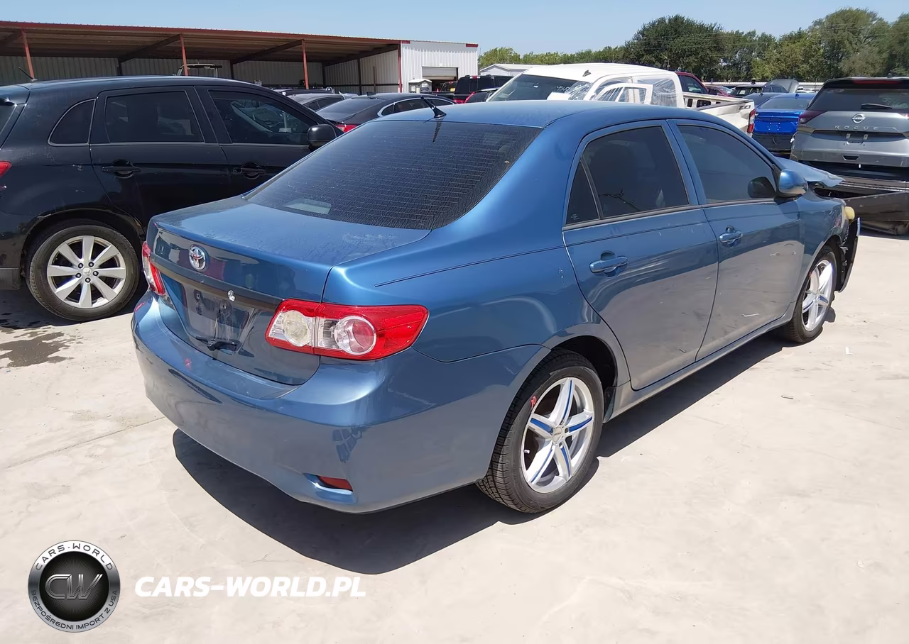 2013 Toyota Corolla L VIN:5YFBU4EE4DP105936 - 4