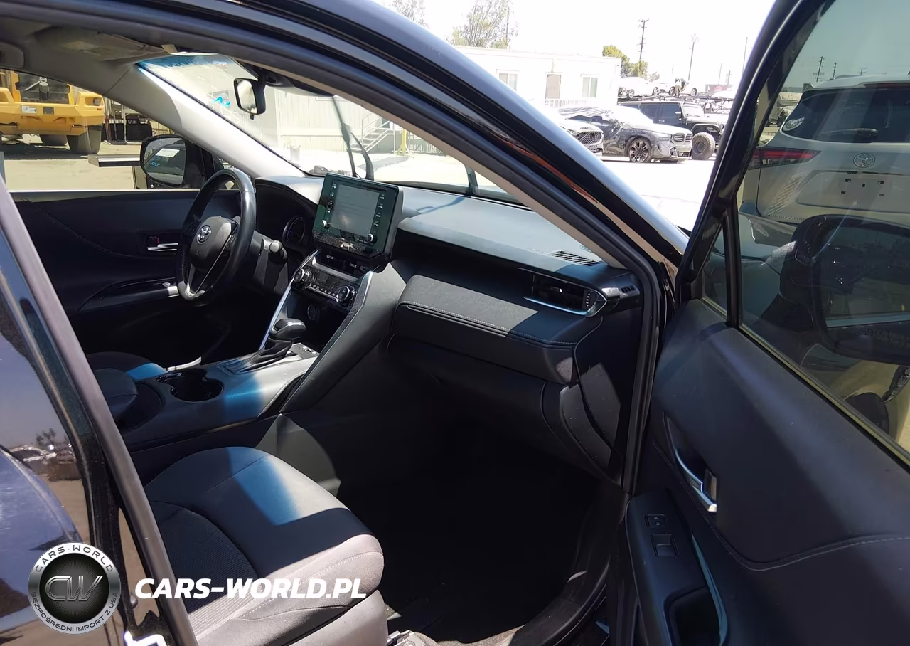 2021 Toyota Venza Le VIN:JTEAAAAH7MJ065399 - 5