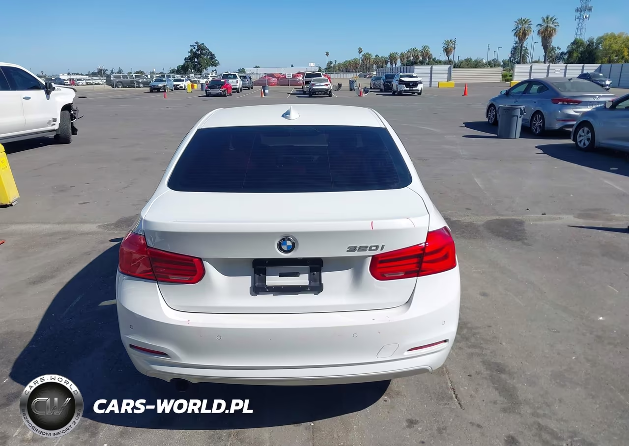 2017 BMW 320I VIN:WBA8E1G36HNU18603 - 16