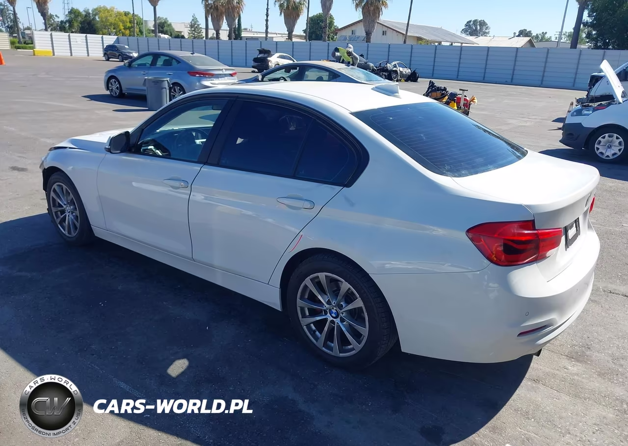 2017 BMW 320I VIN:WBA8E1G36HNU18603 - 3