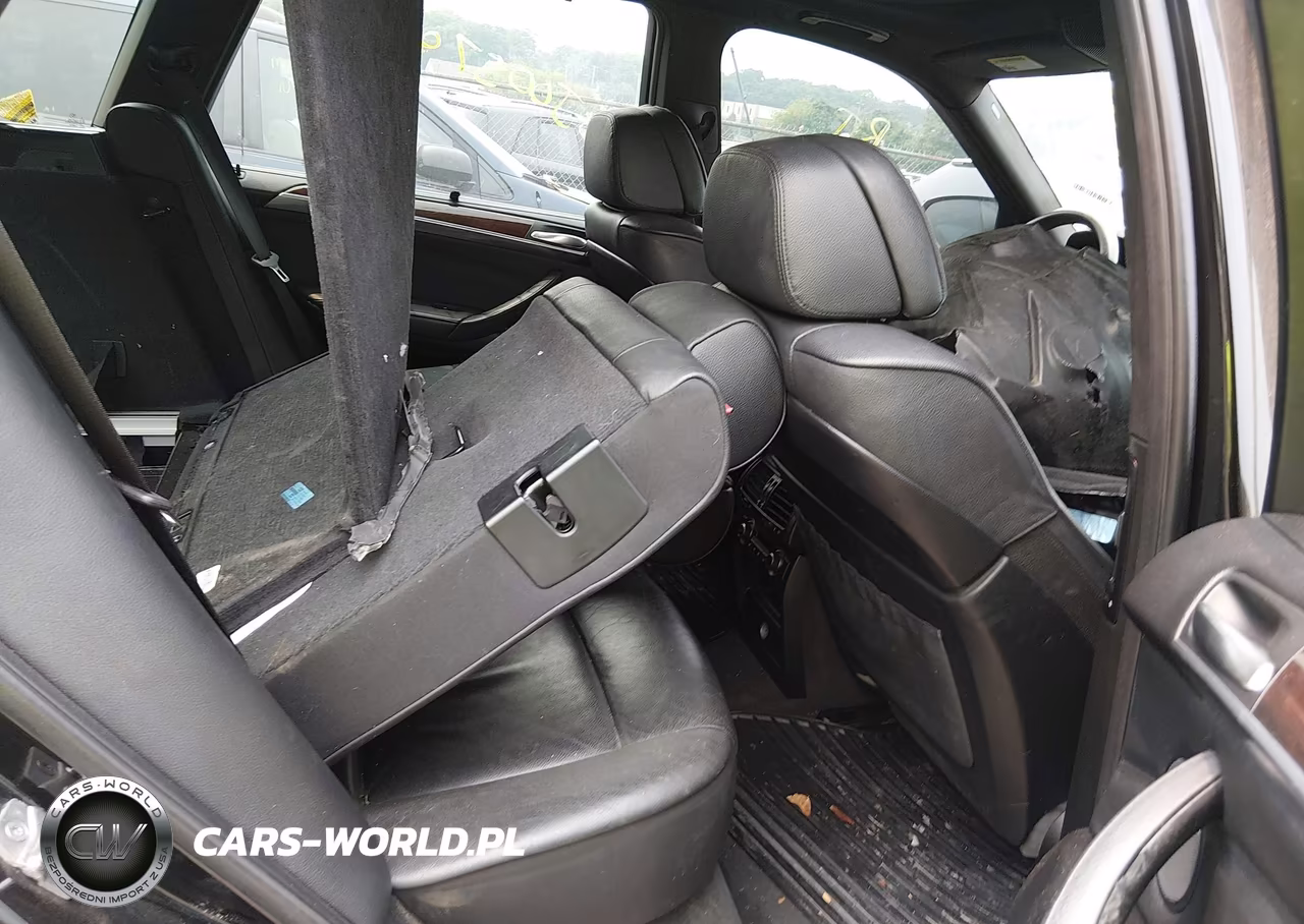 2010 BMW X5 xDrive30I VIN:5UXFE4C53AL279050 - 8