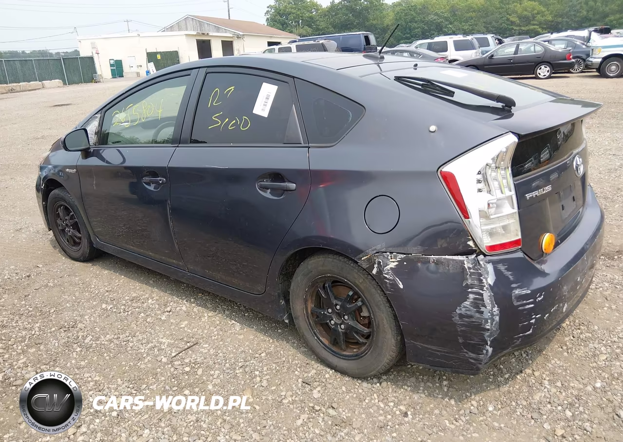 2015 Toyota Prius Three VIN:JTDKN3DU7F0395294 - 3