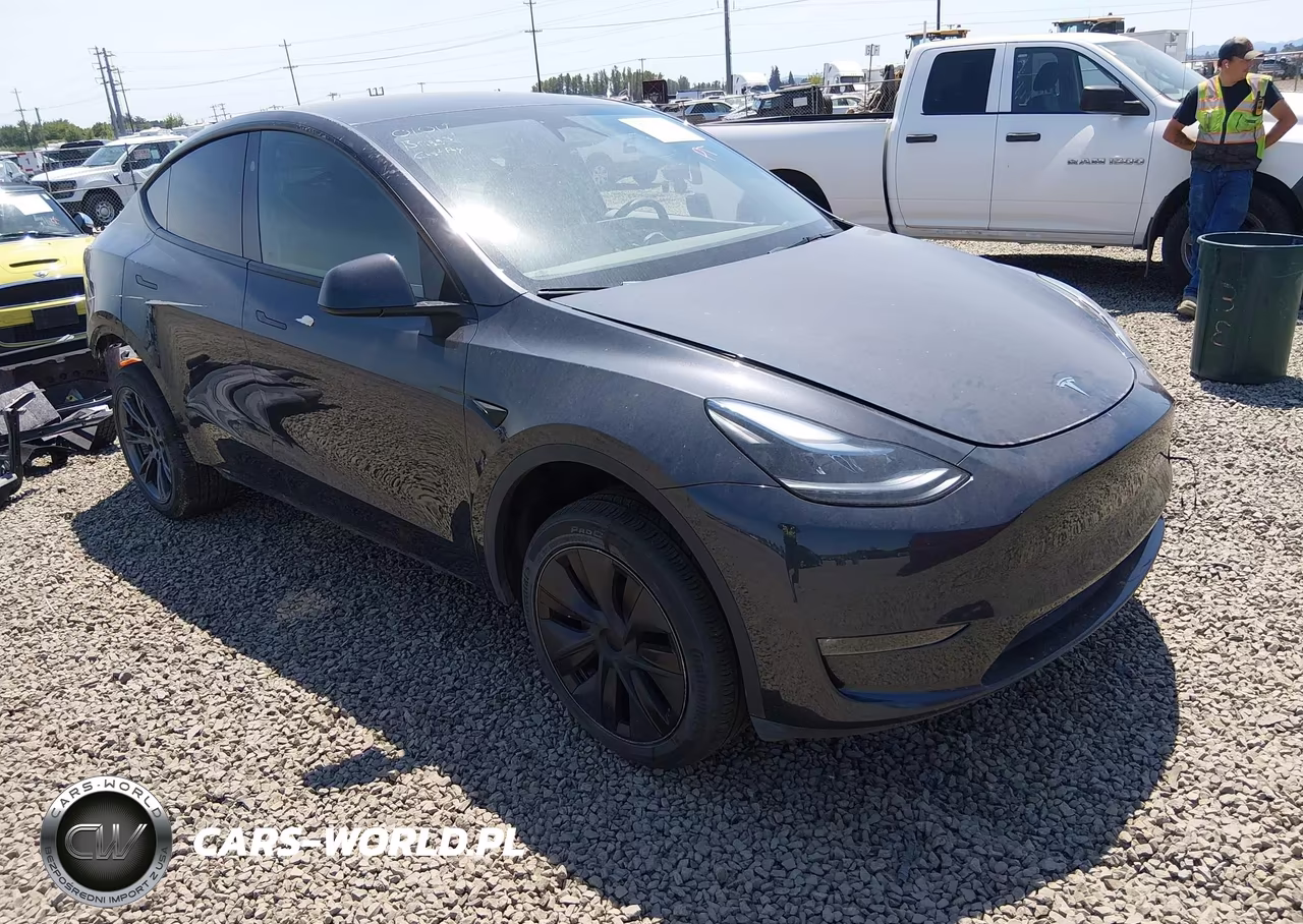 2024 Tesla Model Y Long Range Dual Motor All-Wheel Drive – zdjęcie 1 z 24