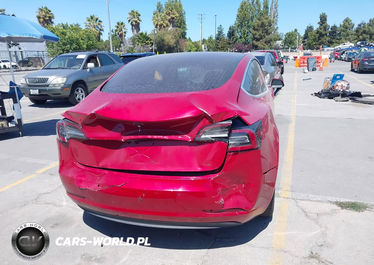 2018 Tesla Model 3 Long Range-Mid Range VIN:5YJ3E1EA0JF002968 - 17