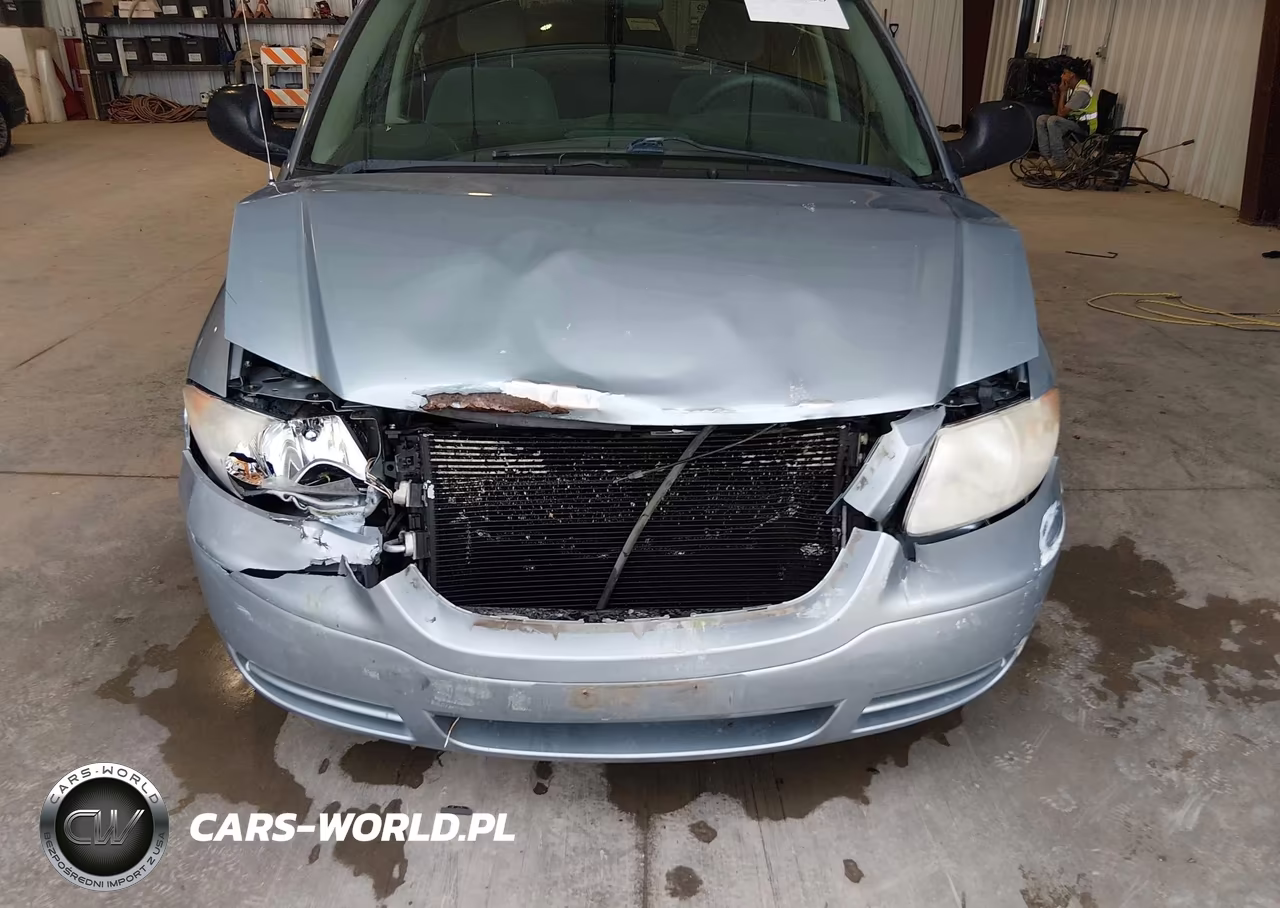 2006 Chrysler Town & Country VIN:1A4GP45R26B632515 - 6