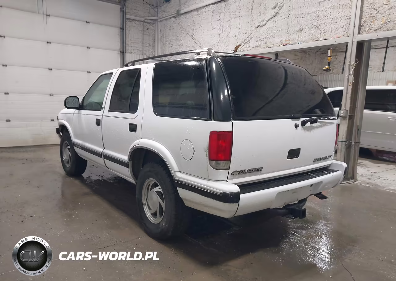 1997 Chevrolet Blazer Lt VIN:1GNDT13W0V2256527 - 3