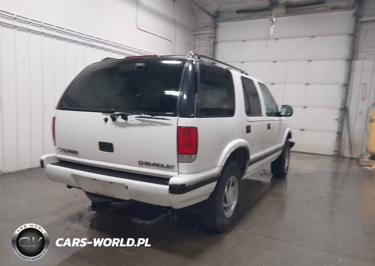 1997 Chevrolet Blazer Lt VIN:1GNDT13W0V2256527 - 4