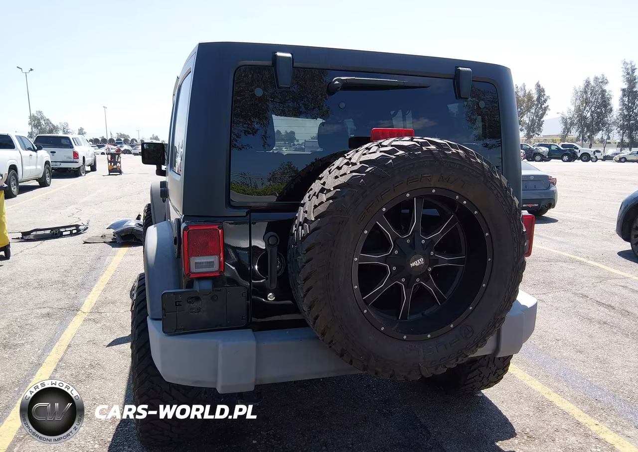2017 Jeep Wrangler Unlimited Sport VIN:1C4BJWDG3HL642237 - 16
