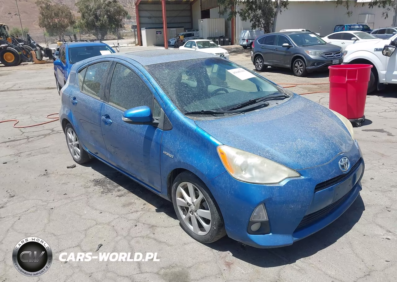 2013 Toyota Prius C Four