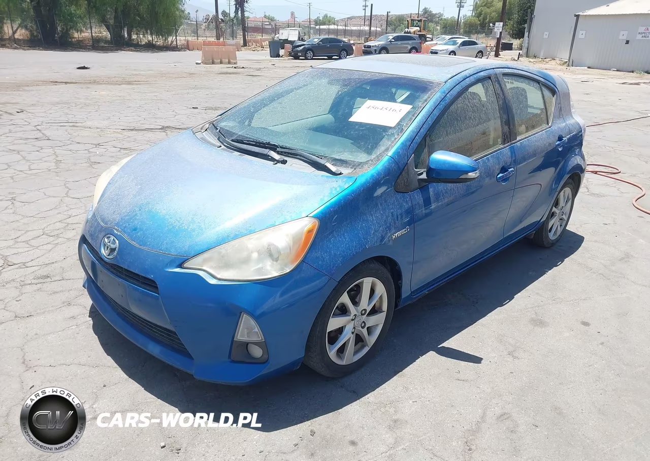 2013 Toyota Prius C Four VIN:JTDKDTB38D1044169 - 2
