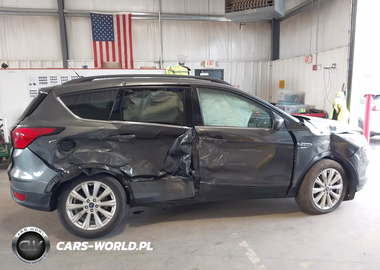 2019 Ford Escape Sel VIN:1FMCU0HD8KUC47637 - 13
