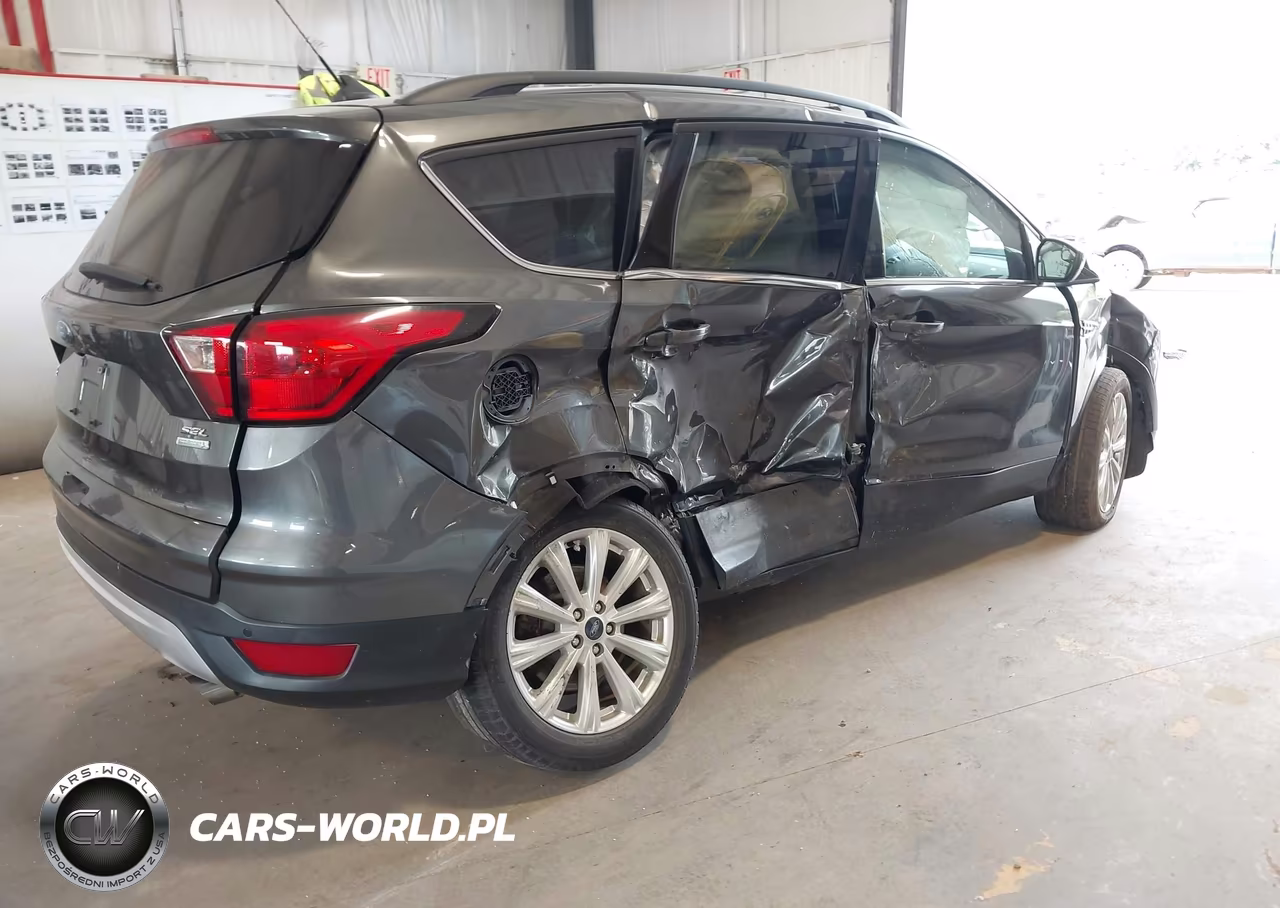 2019 Ford Escape Sel VIN:1FMCU0HD8KUC47637 - 4