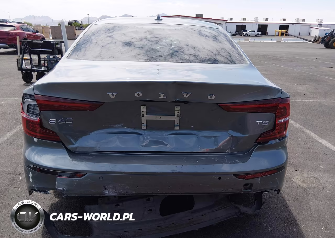 2021 Volvo S60 T5 Momentum VIN:7JR102FK9MG095858 - 16