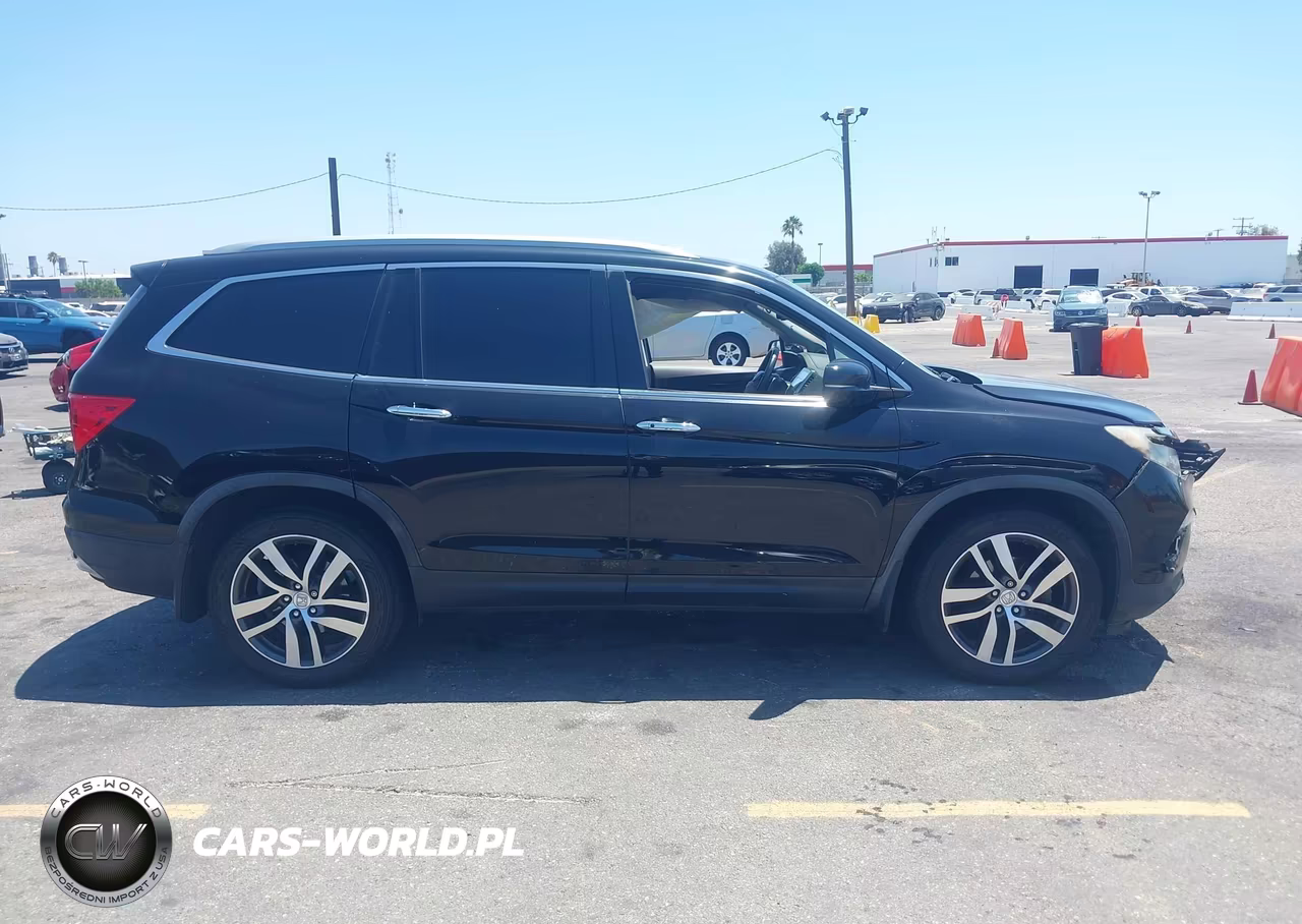 2016 Honda Pilot Elite VIN:5FNYF6H05GB075846 - 13