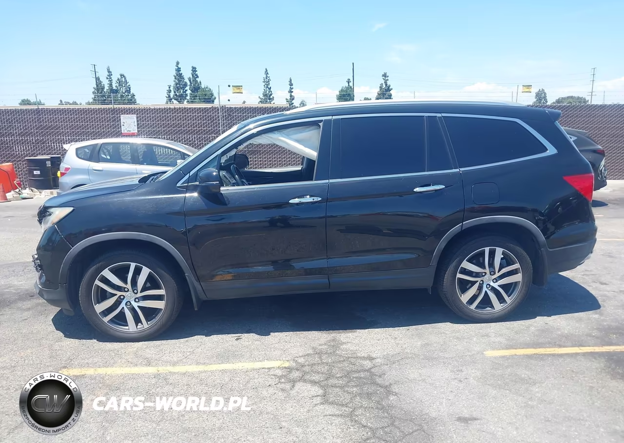 2016 Honda Pilot Elite VIN:5FNYF6H05GB075846 - 14