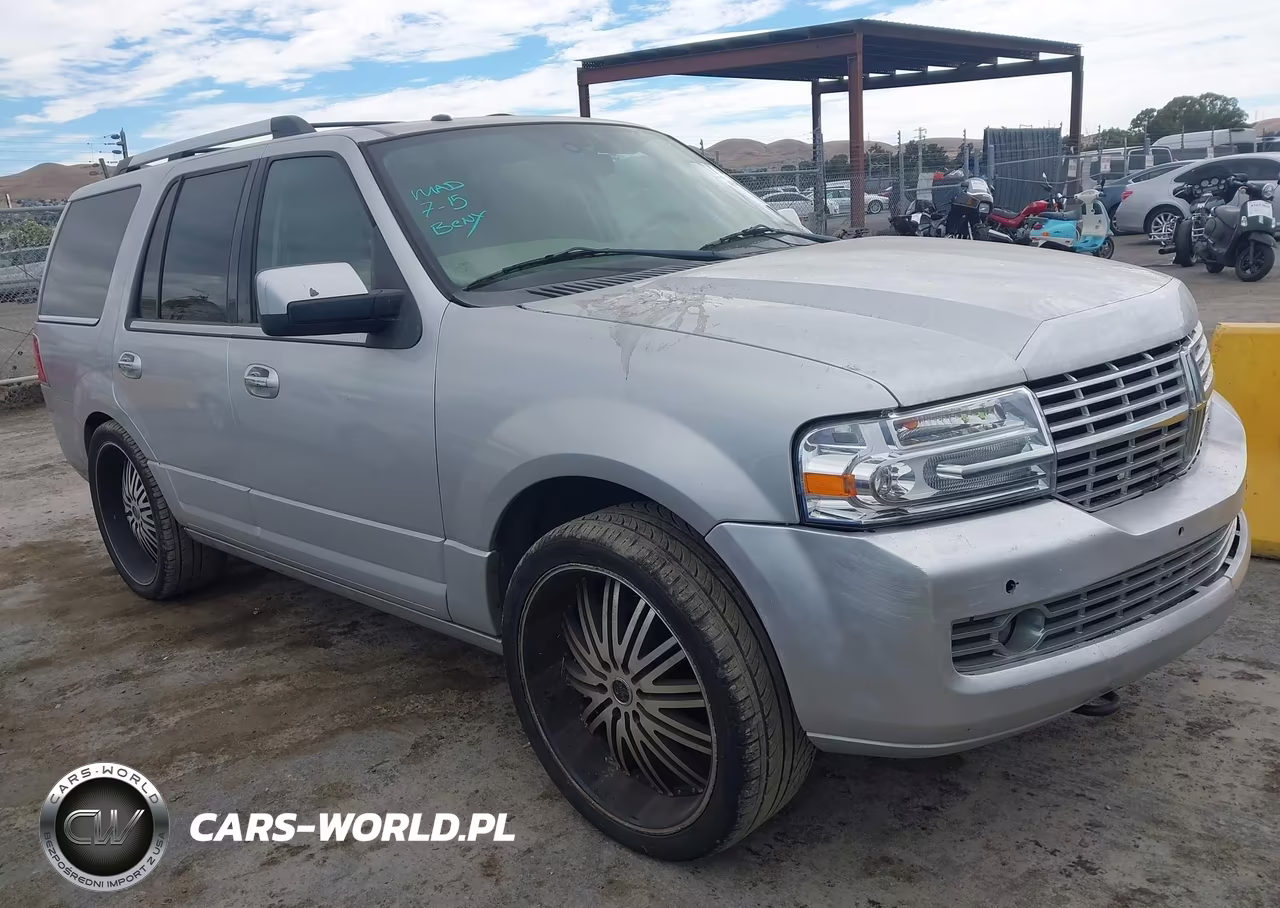 2012 Lincoln Navigator VIN:5LMJJ2J50CEL06302 - 1