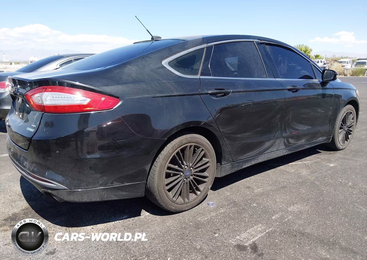 2013 Ford Fusion Se VIN:3FA6P0HR8DR275779 - 4