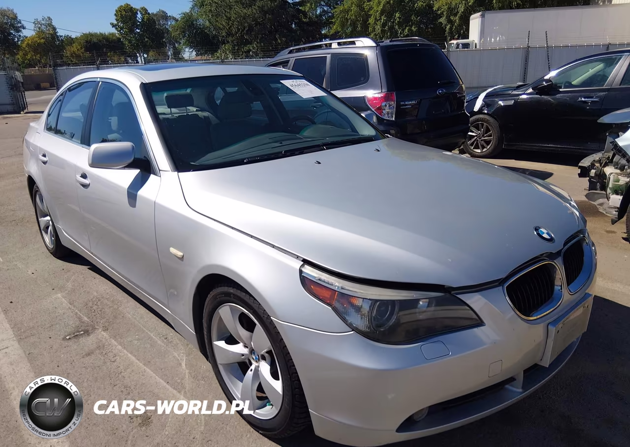 2006 BMW 525I