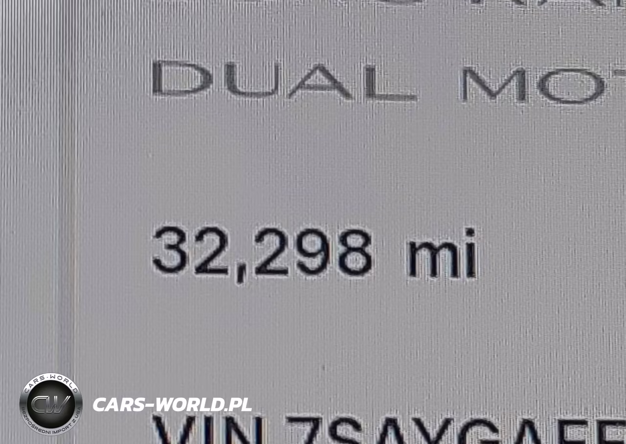 2024 Tesla Model Y Long Range Dual Motor All-Wheel Drive VIN:7SAYGAEE2RF064132 - 15