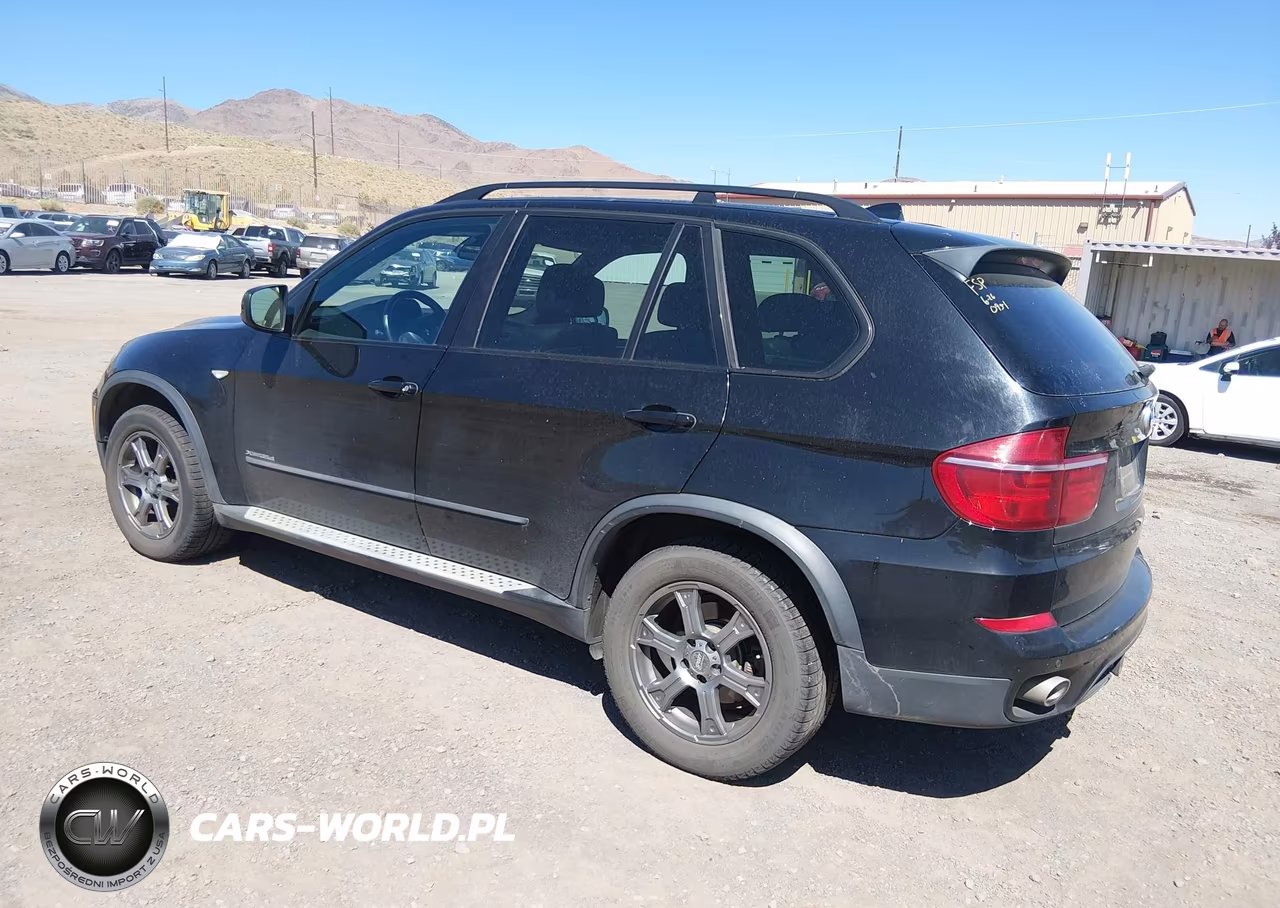 2013 BMW X5 xDrive35D VIN:5UXZW0C51D0B90508 - 3
