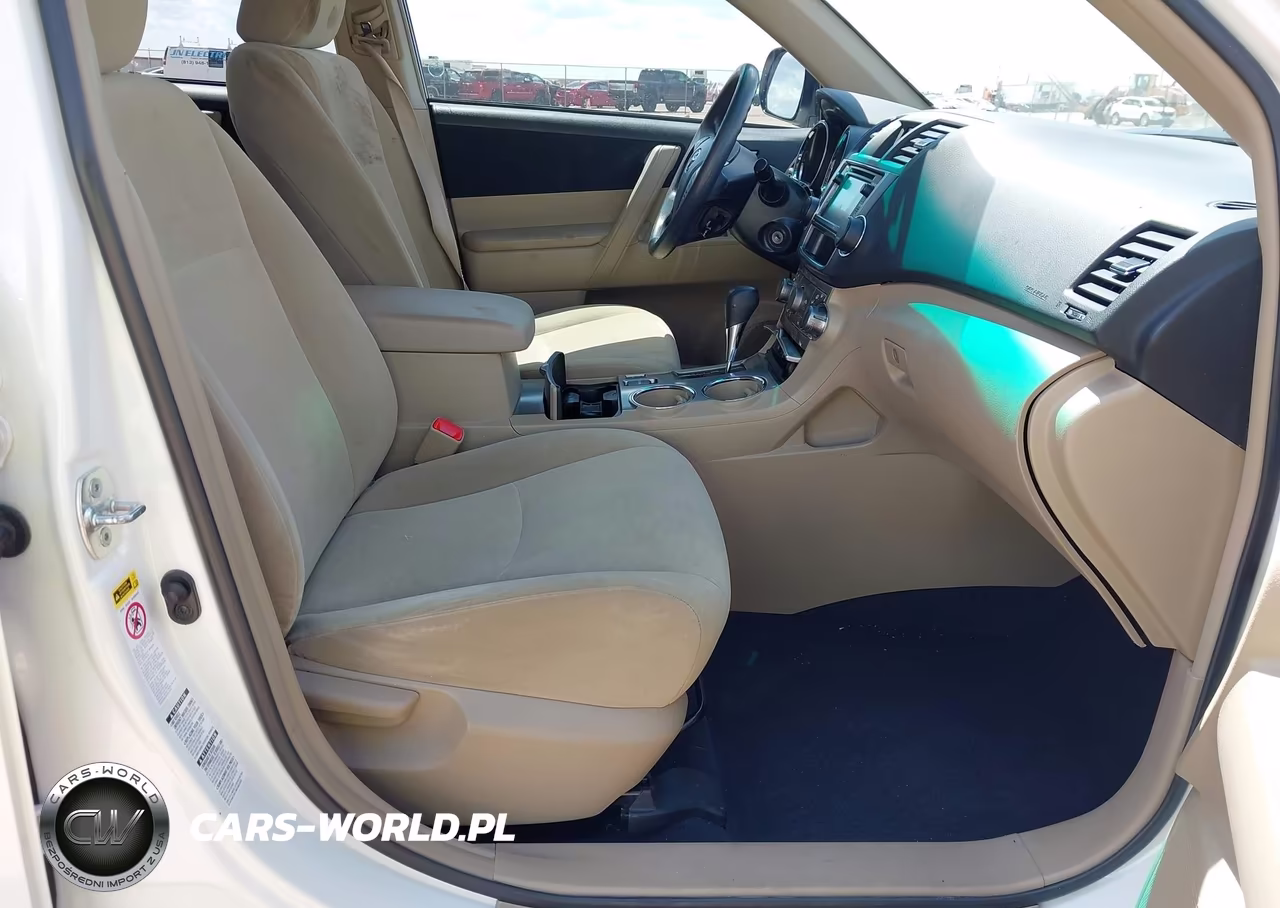 2013 Toyota Highlander Base Plus V6 VIN:5TDBK3EH5DS179030 - 5