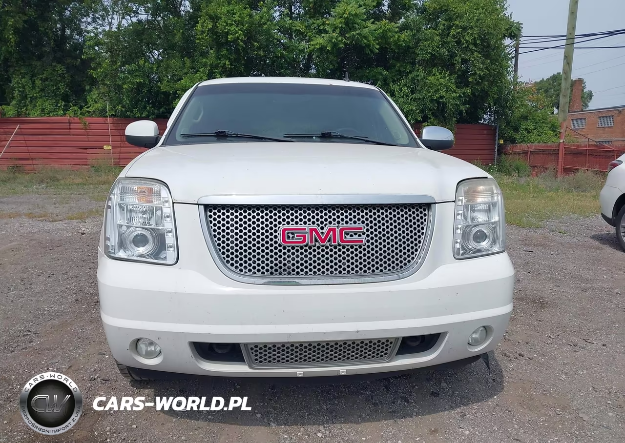2011 GMC Yukon Denali VIN:1GKS2EEF7BR252215 - 12