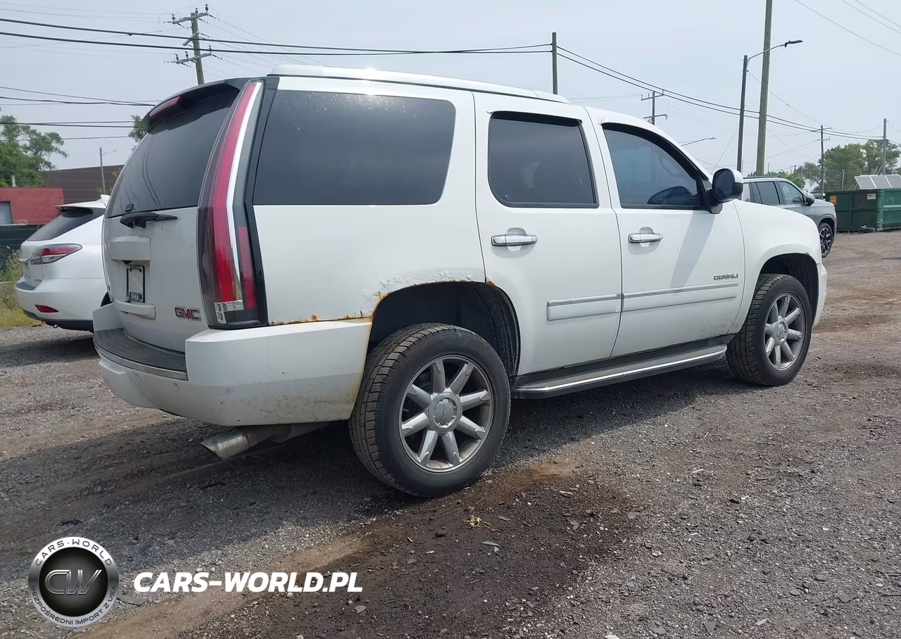 2011 GMC Yukon Denali VIN:1GKS2EEF7BR252215 - 4