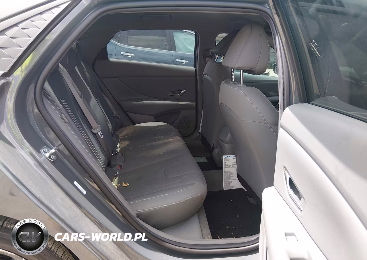 2026 Hyundai Elantra Sel Sport VIN:KMHLM4DG1TU210048 - 8