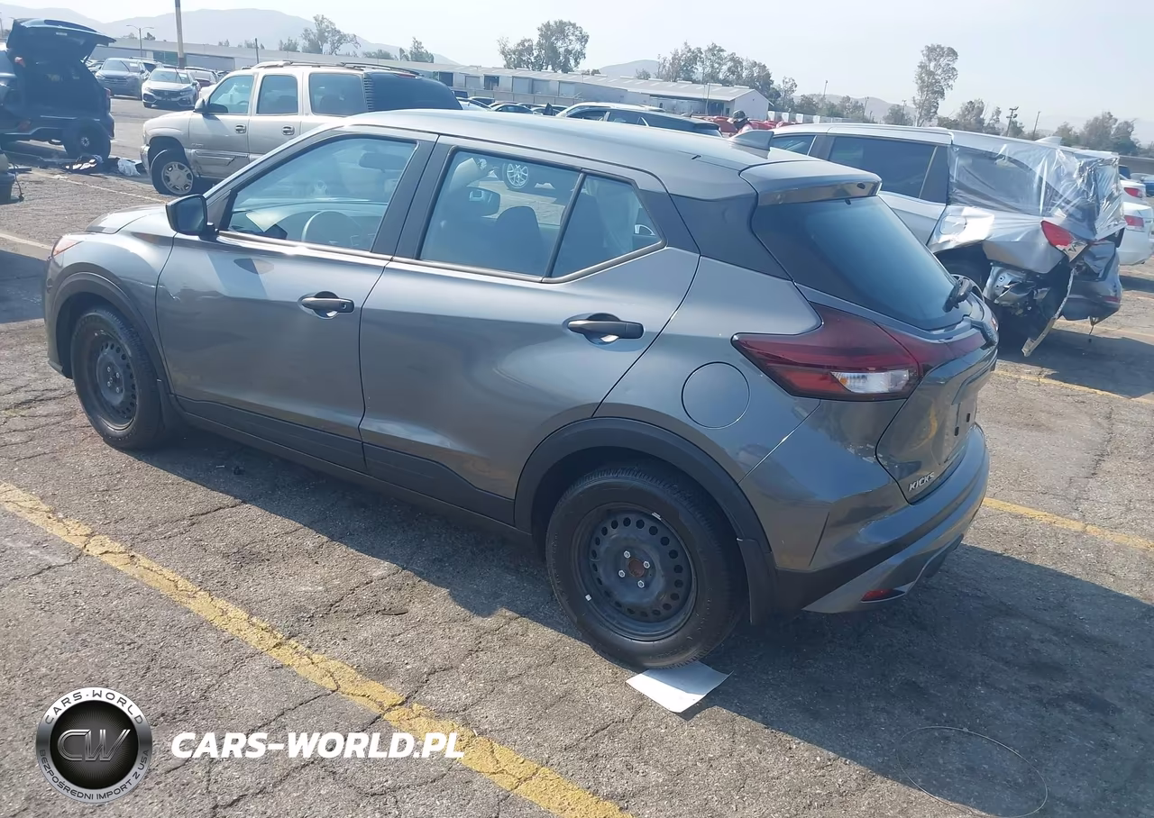 2025 Nissan Kicks Play S VIN:3N1CP5BV7SL477421 - 3