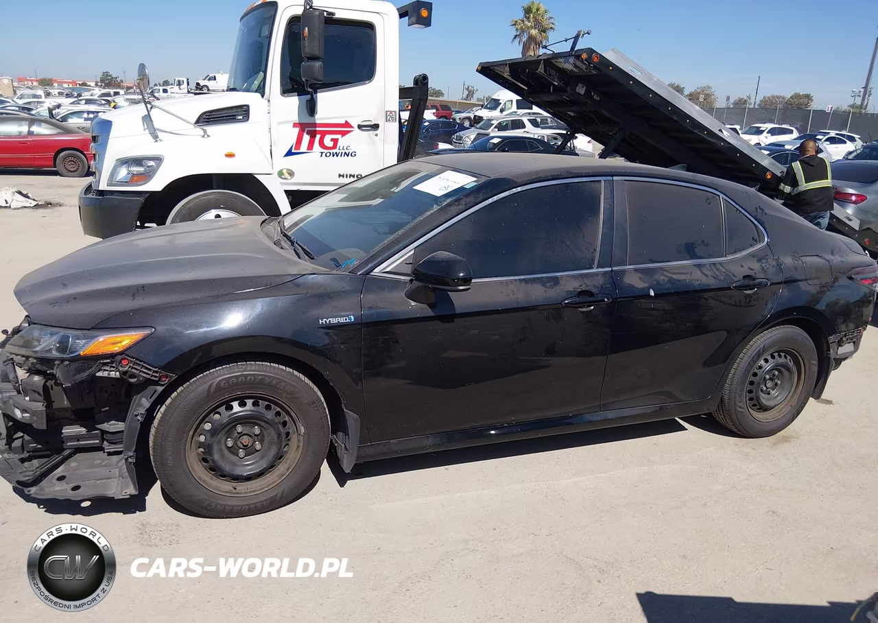 2021 Toyota Camry Le Hybrid VIN:4T1C31AK7MU561087 - 14
