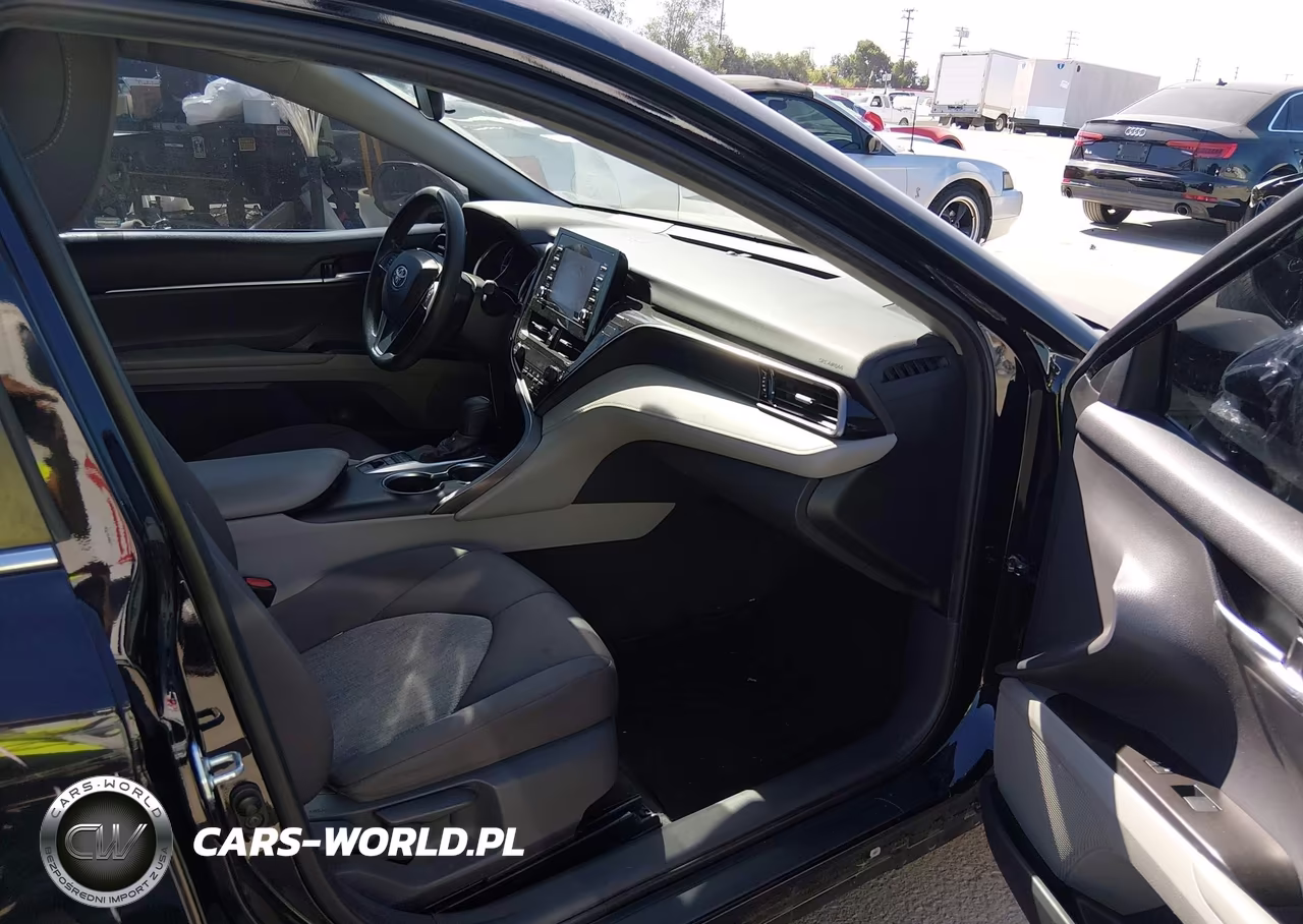 2021 Toyota Camry Le Hybrid VIN:4T1C31AK7MU561087 - 5