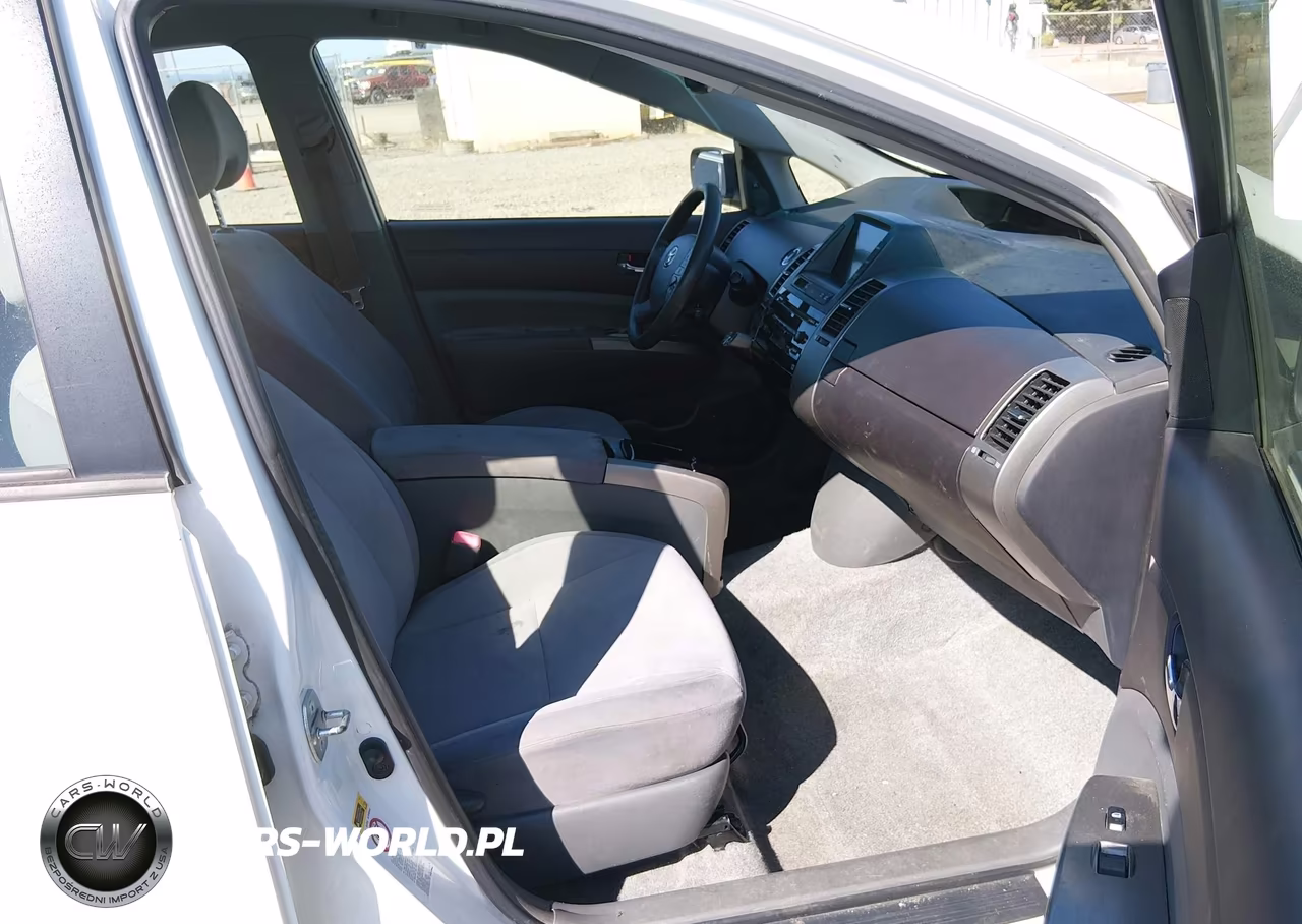 2004 Toyota Prius VIN:JTDKB20U440063724 - 5
