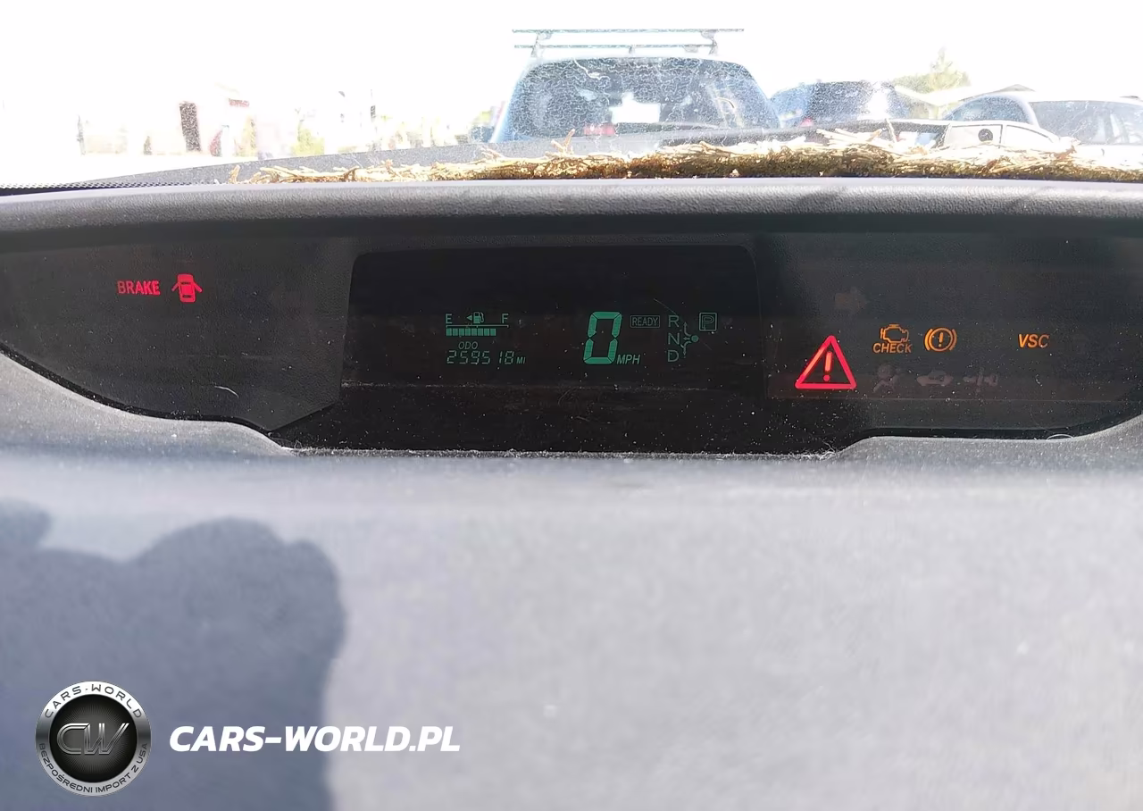 2004 Toyota Prius VIN:JTDKB20U440063724 - 7