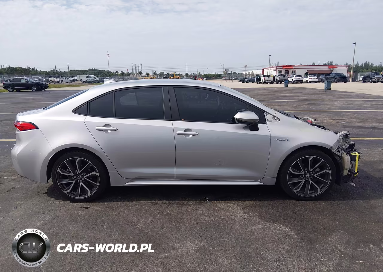 2020 Toyota Corolla Hybrid Le VIN:JTDEBRBE0LJ003797 - 13