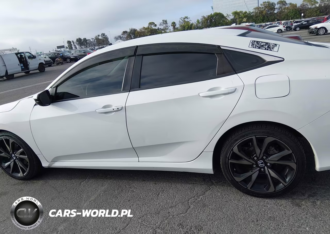 2019 Honda Civic Sport VIN:2HGFC2F88KH547589 - 14