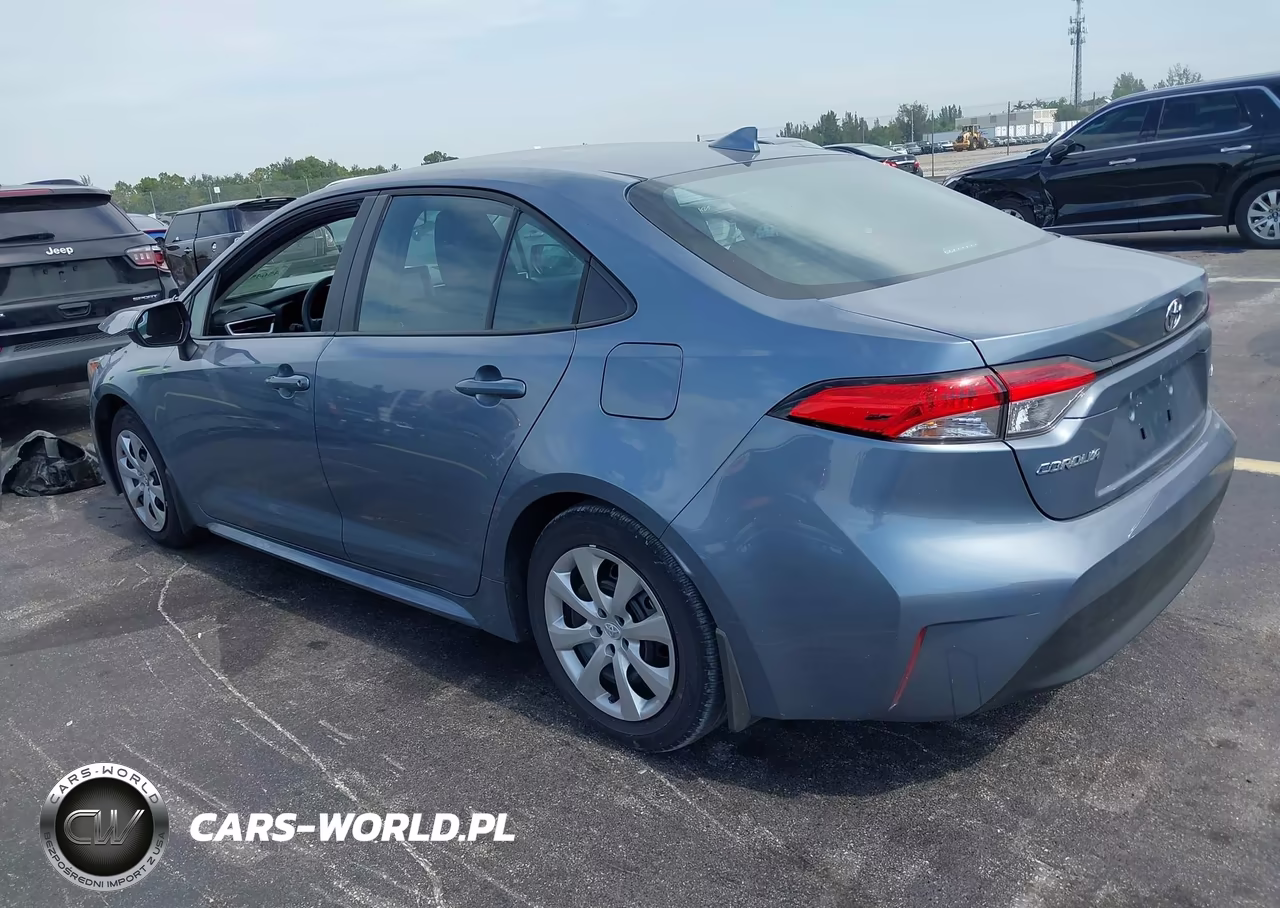 2026 Toyota Corolla Le VIN:5YFB4MDE6TP460946 - 3