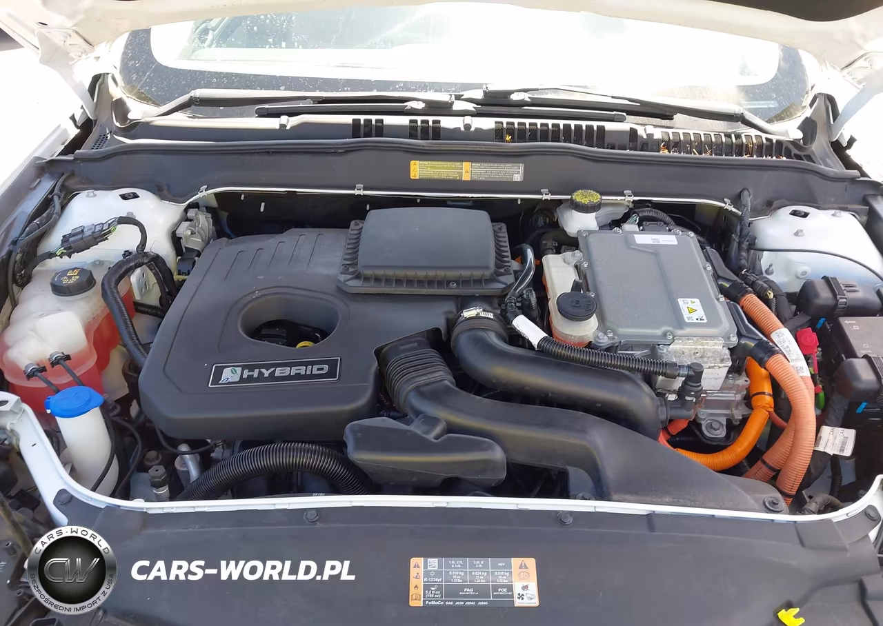 2018 Ford Fusion Hybrid S VIN:3FA6P0UU8JR243694 - 10