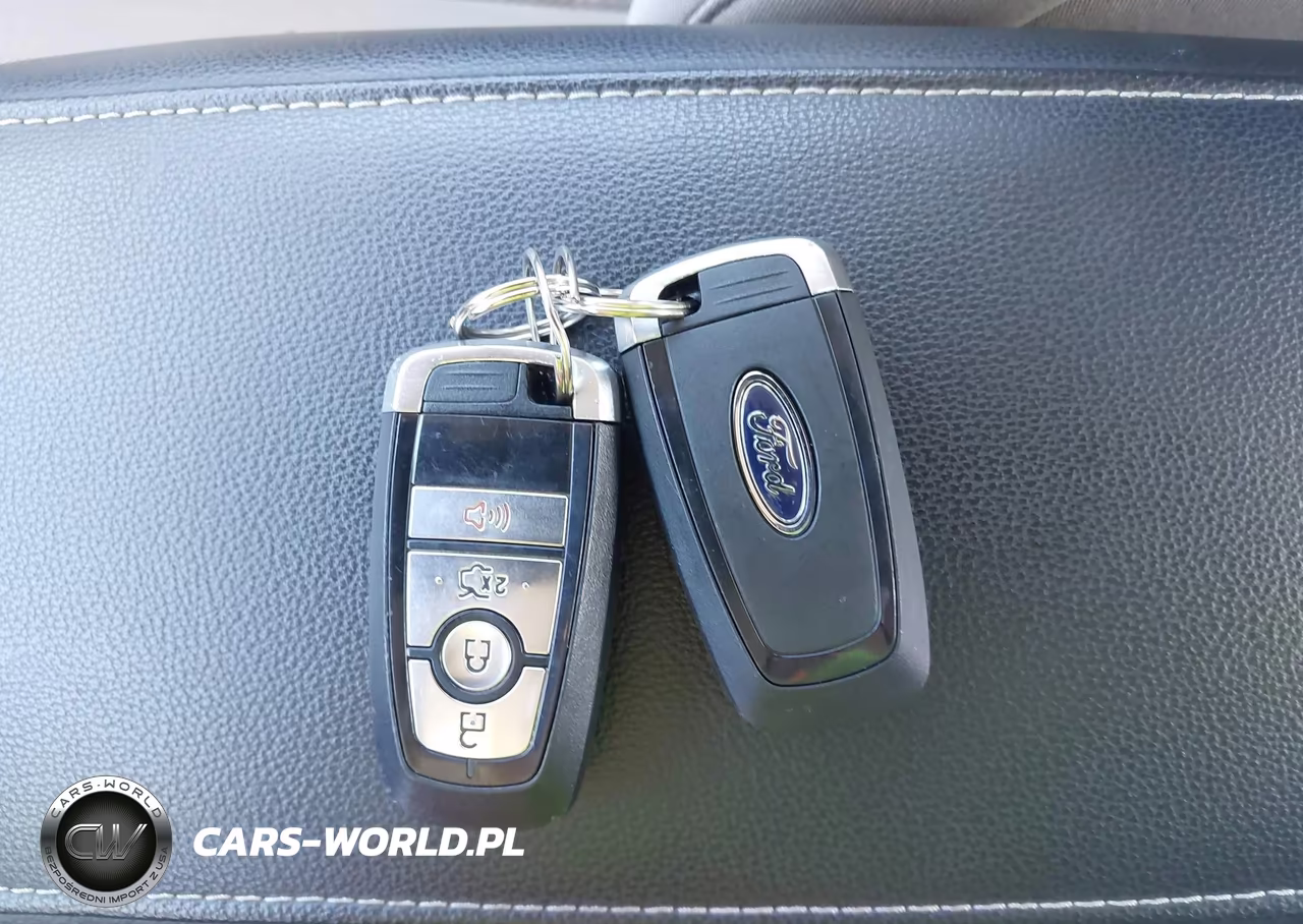 2018 Ford Fusion Hybrid S VIN:3FA6P0UU8JR243694 - 11