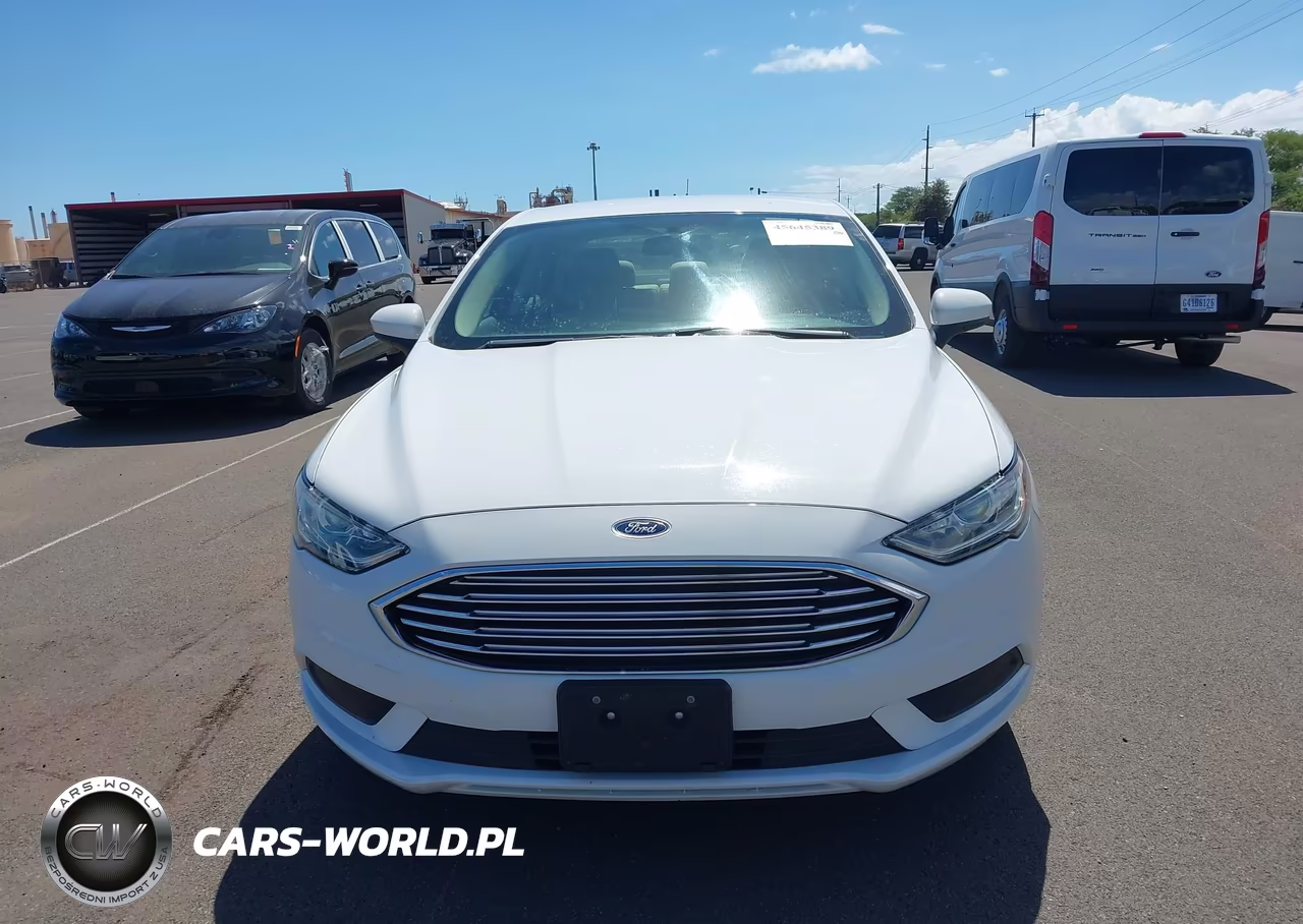 2018 Ford Fusion Hybrid S VIN:3FA6P0UU8JR243694 - 14