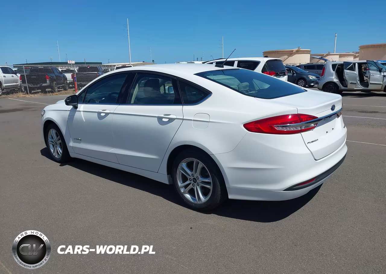 2018 Ford Fusion Hybrid S VIN:3FA6P0UU8JR243694 - 3