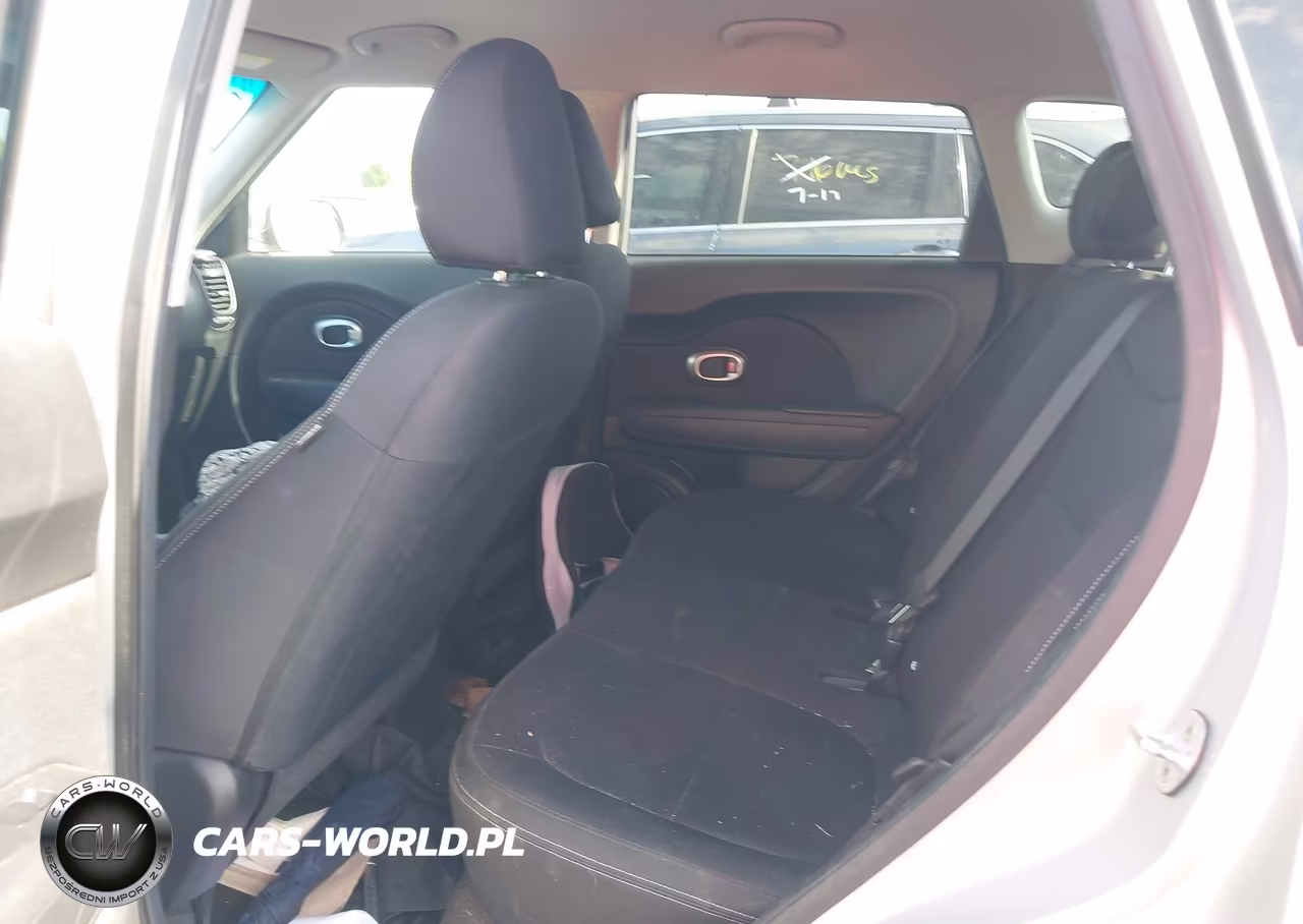 2015 Kia Soul VIN:KNDJN2A20F7771981 - 8