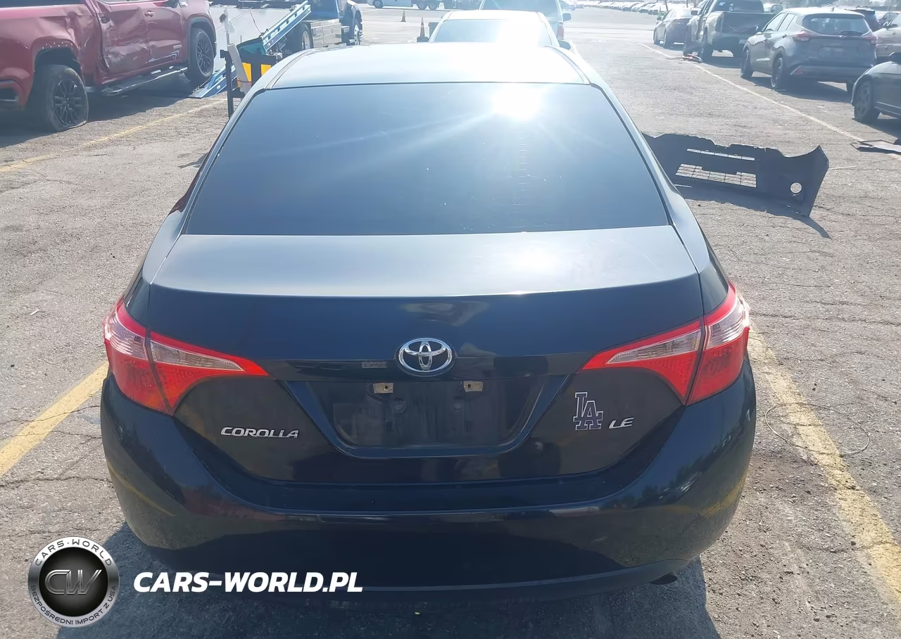 2017 Toyota Corolla Le VIN:5YFBURHEXHP705309 - 16